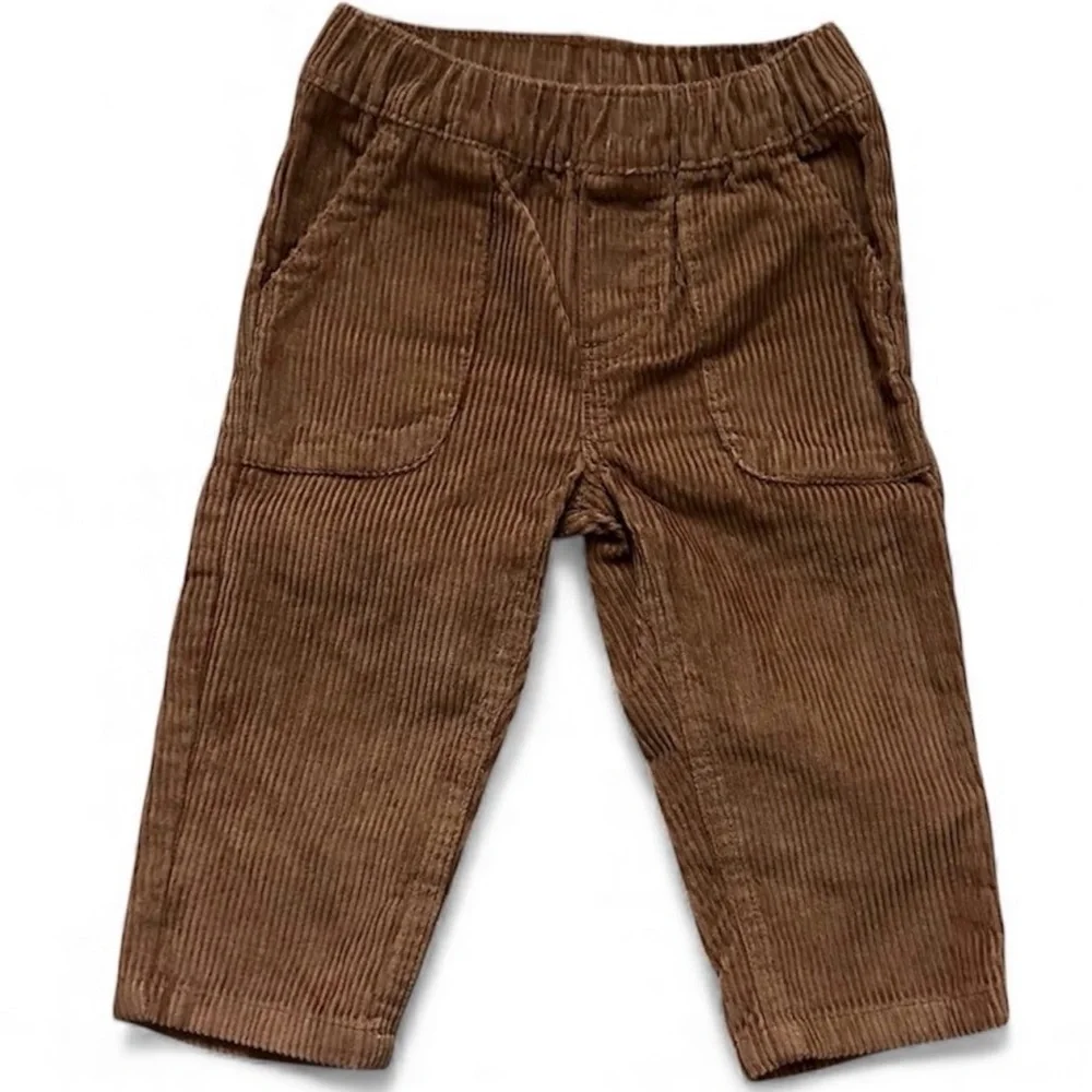 Carter’s Baby Boy Reindeer Sweater & Corduroy Pants Set Size 6 Months NWT
